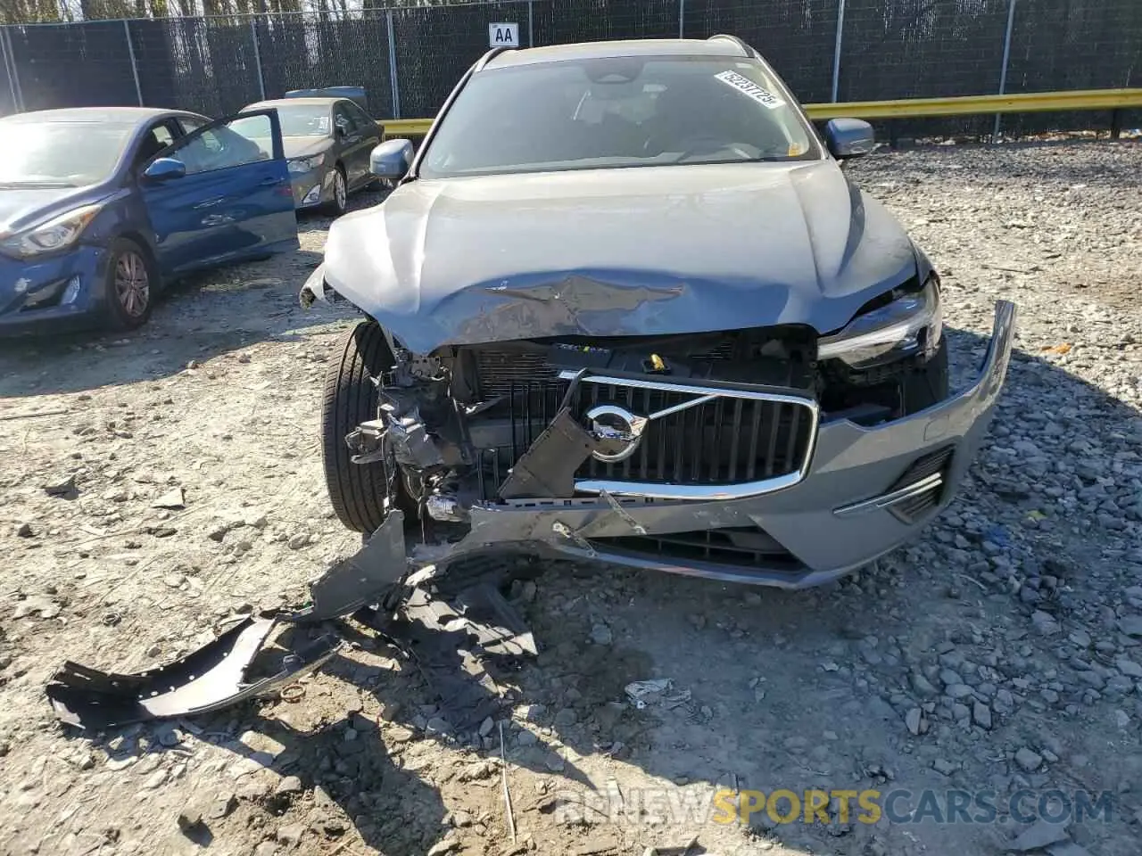 5 Photograph of a damaged car YV4L12RKXN1946406 VOLVO XC60 B5 MO 2022