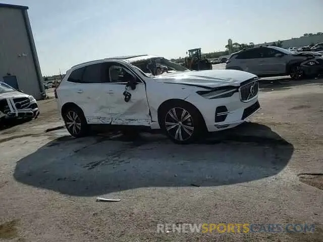 14 Photograph of a damaged car YV4062RL0N1953703 VOLVO XC60 B6 IN 2022