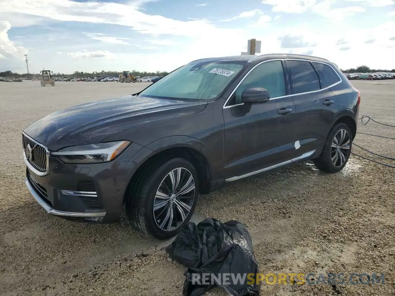 1 Photograph of a damaged car YV4062RL2N1054938 VOLVO XC60 B6 IN 2022