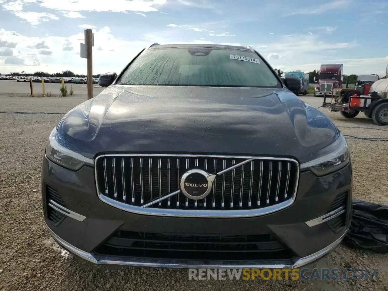 5 Photograph of a damaged car YV4062RL2N1054938 VOLVO XC60 B6 IN 2022
