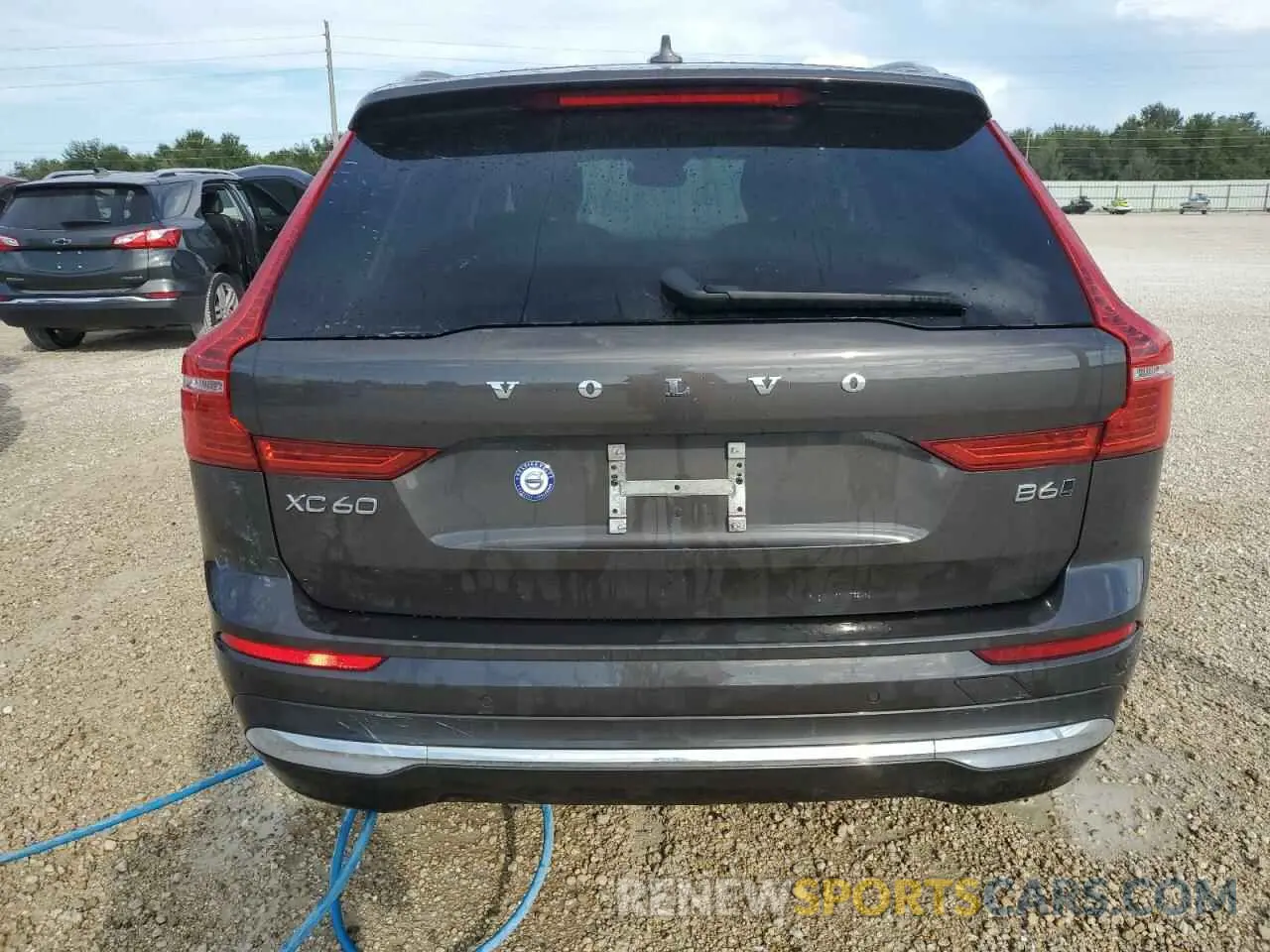 6 Photograph of a damaged car YV4062RL2N1054938 VOLVO XC60 B6 IN 2022