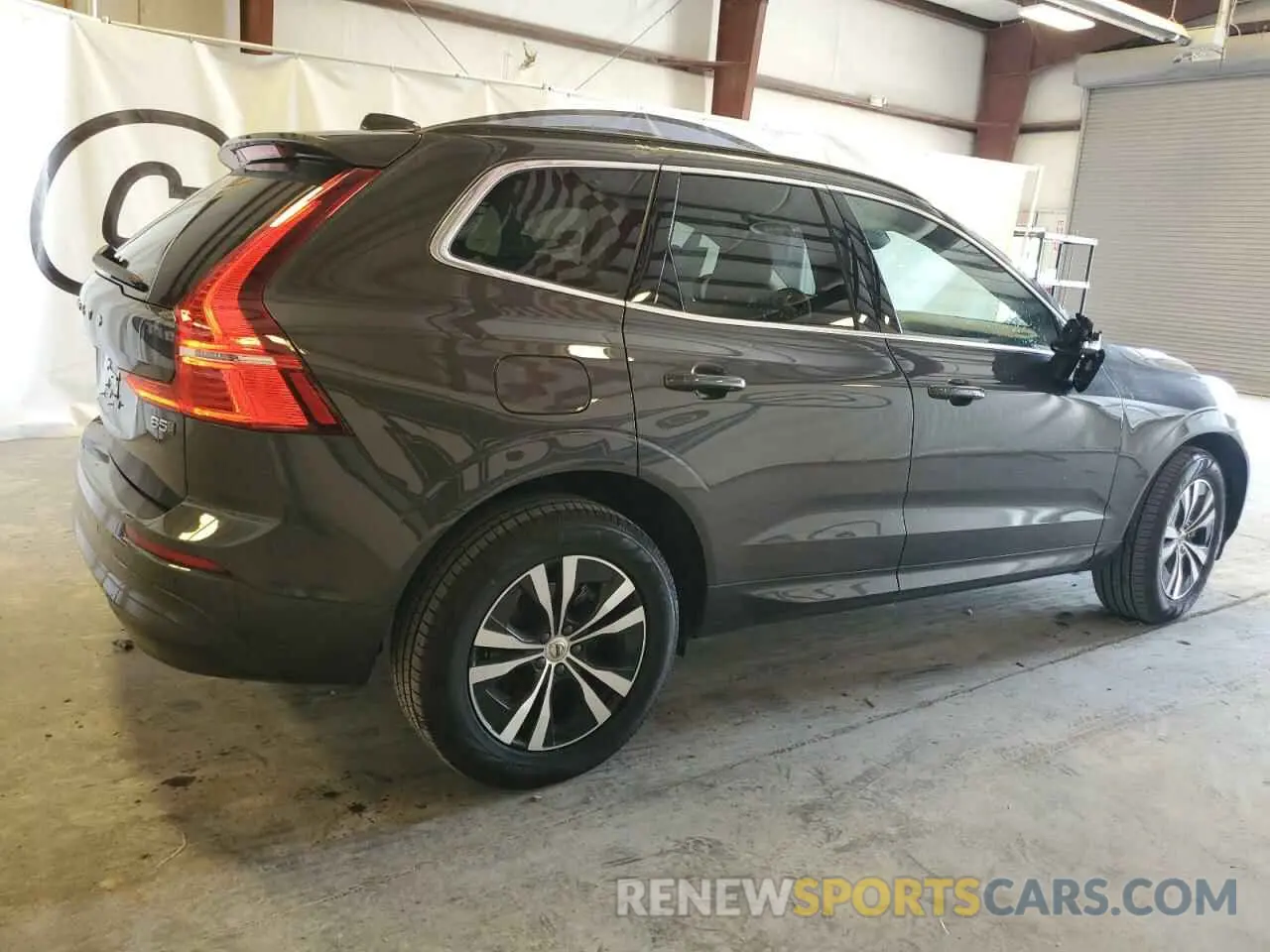 3 Photograph of a damaged car YV4L12RK6P1369828 VOLVO XC60 CORE 2023