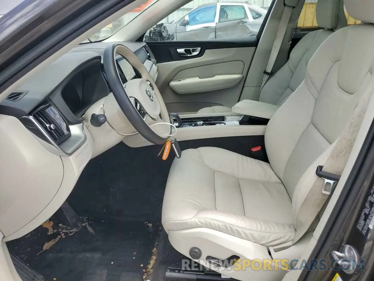 7 Photograph of a damaged car YV4L12RK6P1369828 VOLVO XC60 CORE 2023