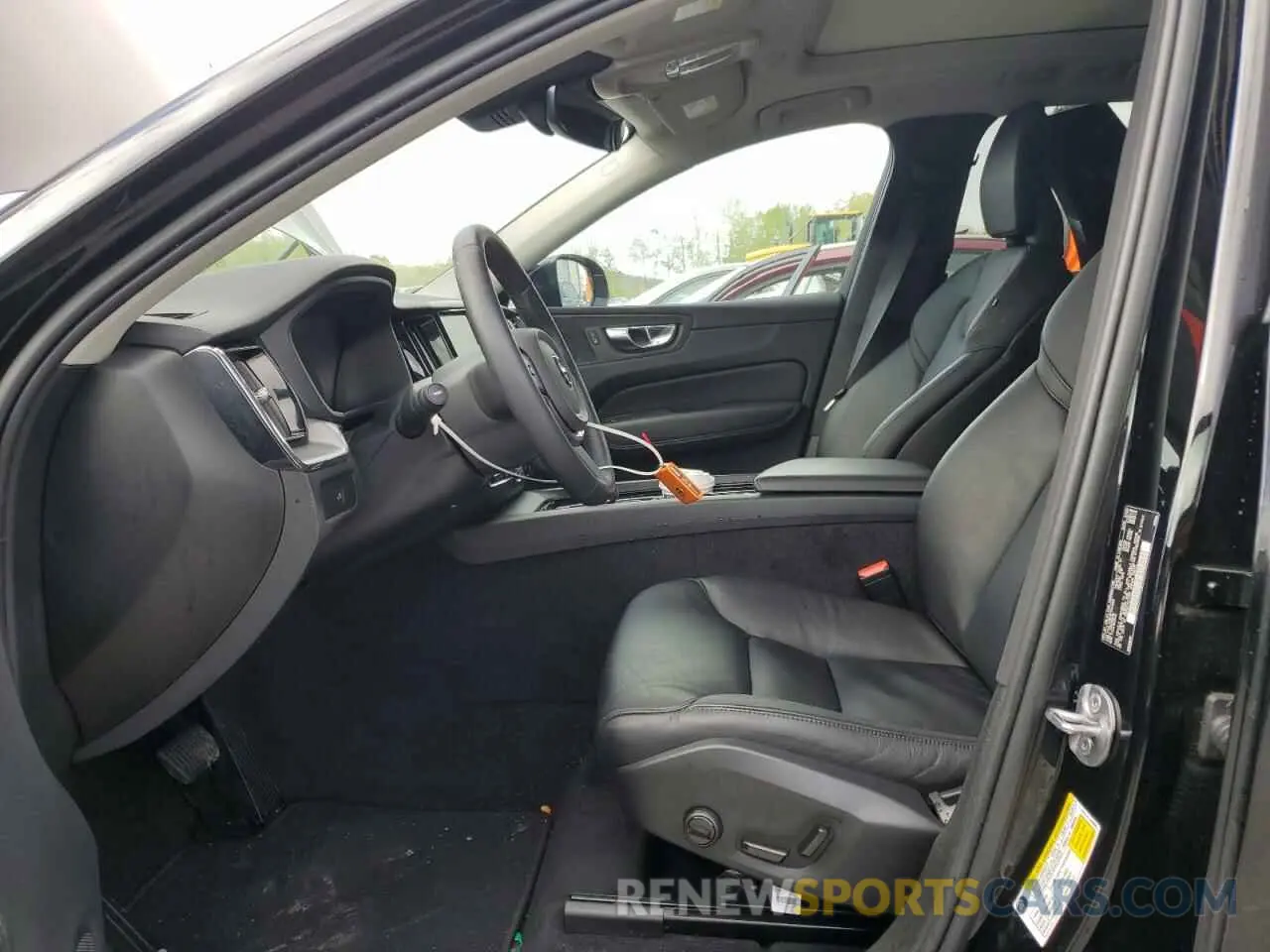 7 Photograph of a damaged car YV4L12RKXP1331650 VOLVO XC60 CORE 2023