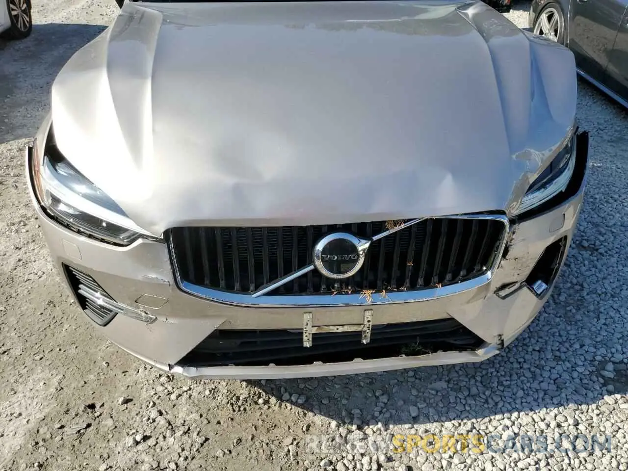 11 Photograph of a damaged car YV4L12RV5P1203777 VOLVO XC60 CORE 2023