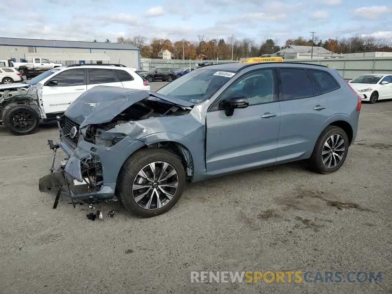1 Photograph of a damaged car YV4L12RK3R1762883 VOLVO XC60 CORE 2024