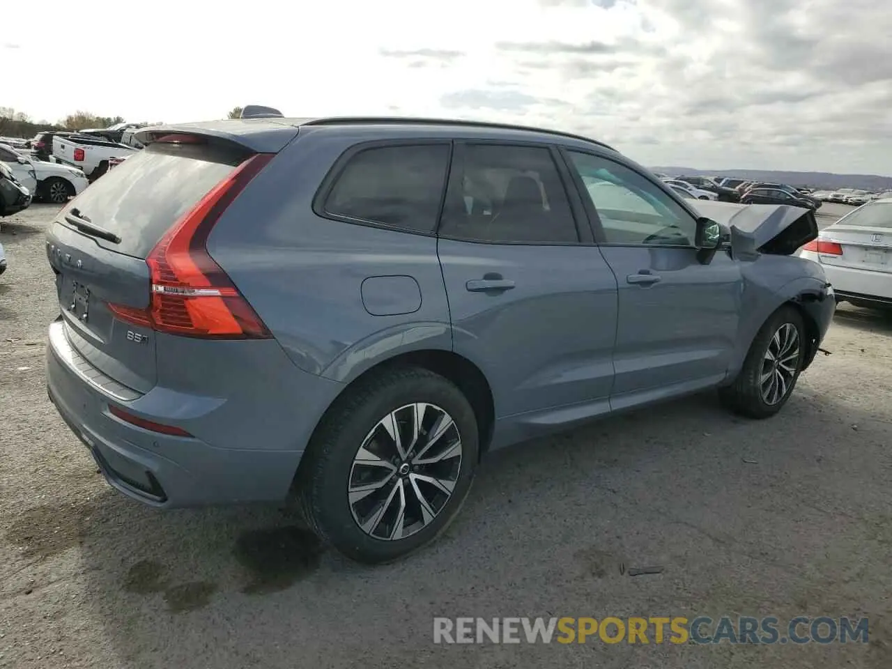 3 Photograph of a damaged car YV4L12RK3R1762883 VOLVO XC60 CORE 2024