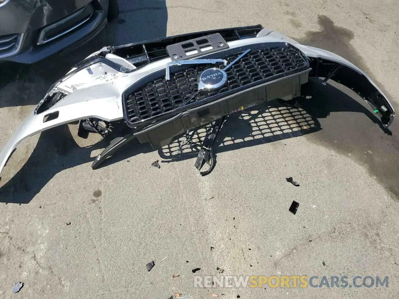 13 Photograph of a damaged car YV4L12RK3R1835993 VOLVO XC60 CORE 2024