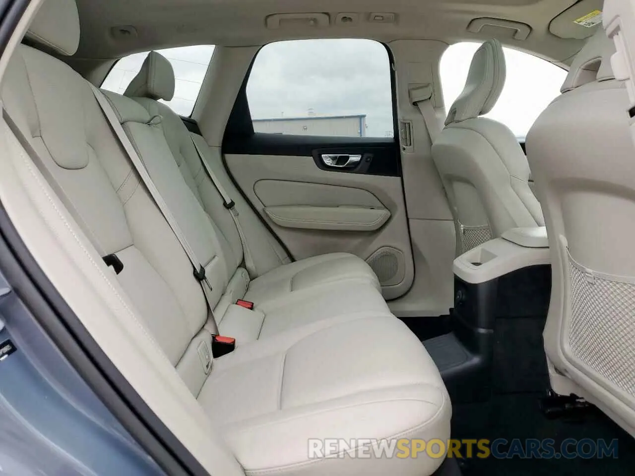 11 Photograph of a damaged car YV4H60DE4P1288825 VOLVO XC60 PLUS 2023