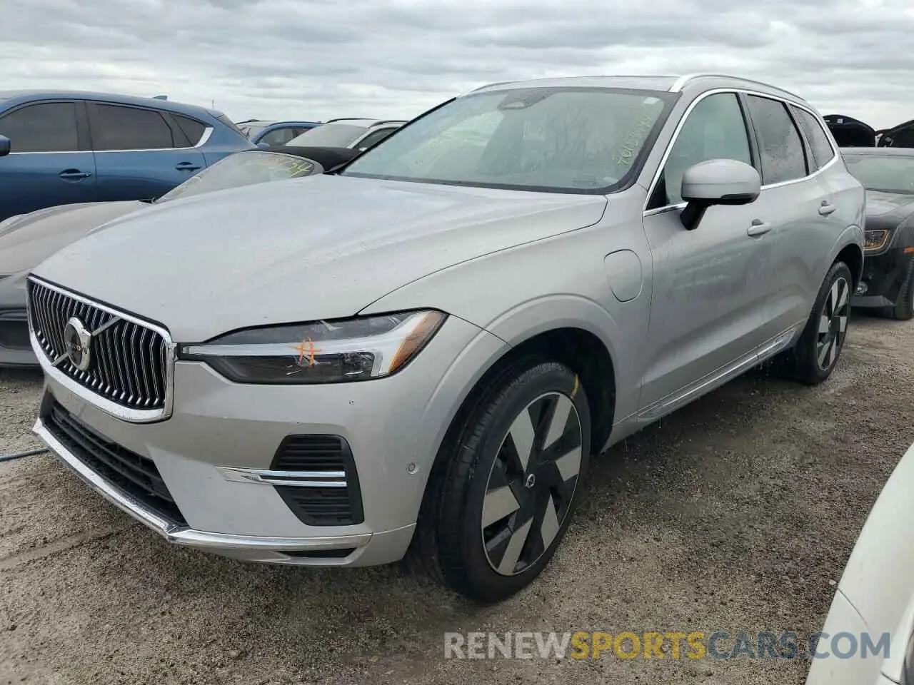 1 Photograph of a damaged car YV4H60DE5P1259981 VOLVO XC60 PLUS 2023