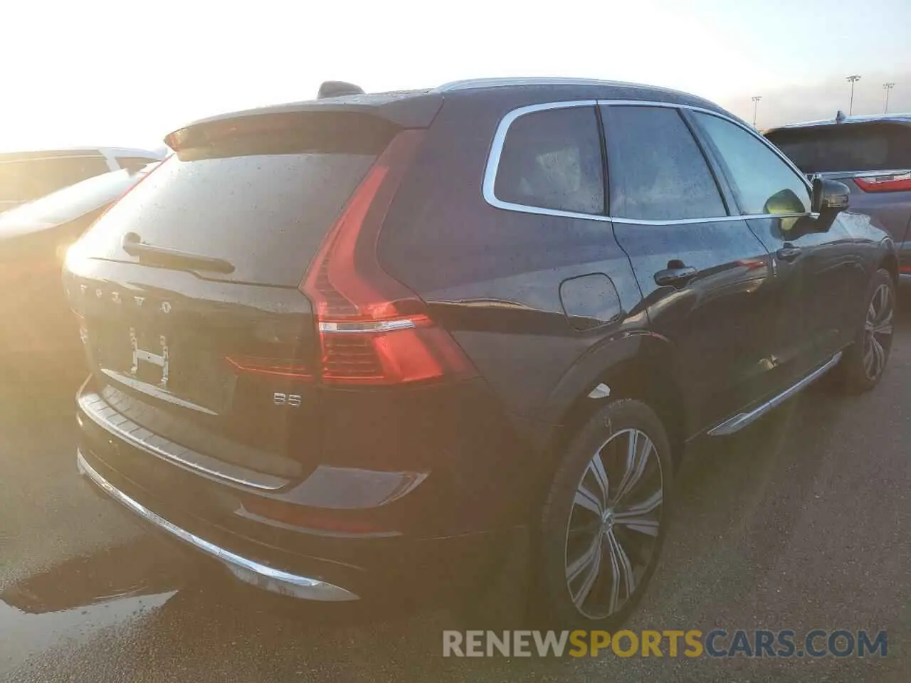 3 Photograph of a damaged car YV4L12DN3P1284785 VOLVO XC60 PLUS 2023