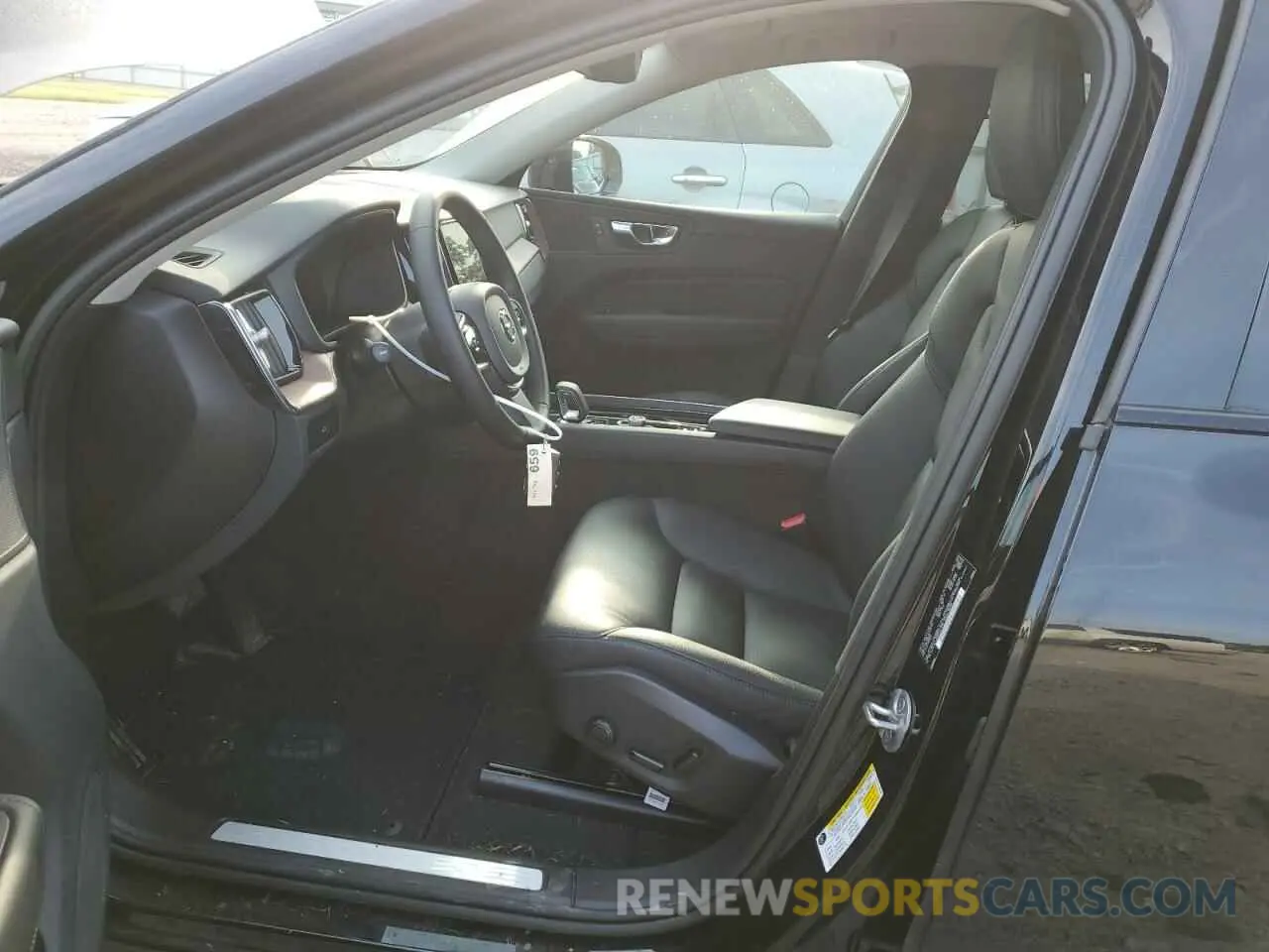 7 Photograph of a damaged car YV4L12RL3P1266178 VOLVO XC60 PLUS 2023