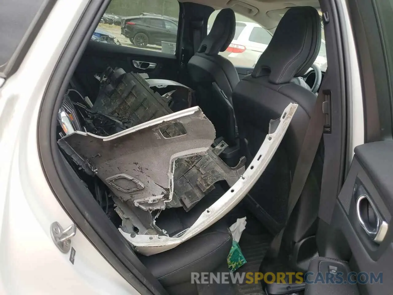 11 Photograph of a damaged car YV4L12RN6P1205313 VOLVO XC60 PLUS 2023