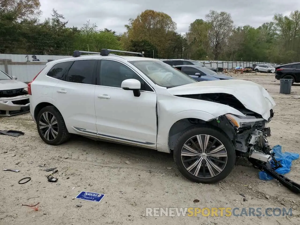4 Photograph of a damaged car YV4L12RN6P1205313 VOLVO XC60 PLUS 2023