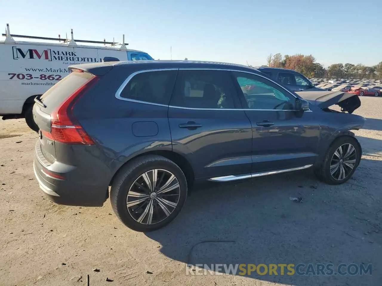3 Photograph of a damaged car YV4L12RN8P1278425 VOLVO XC60 PLUS 2023