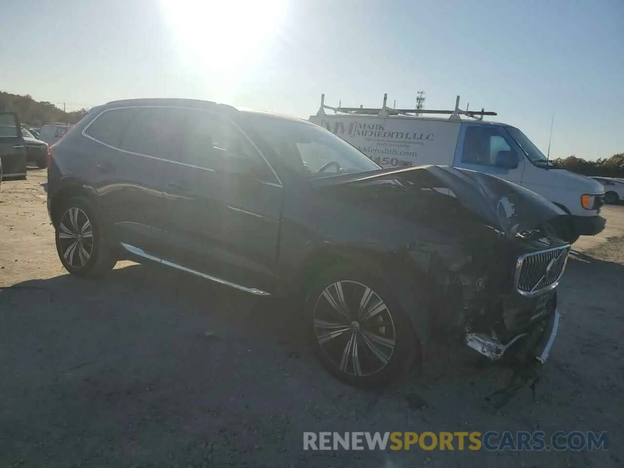 4 Photograph of a damaged car YV4L12RN8P1278425 VOLVO XC60 PLUS 2023