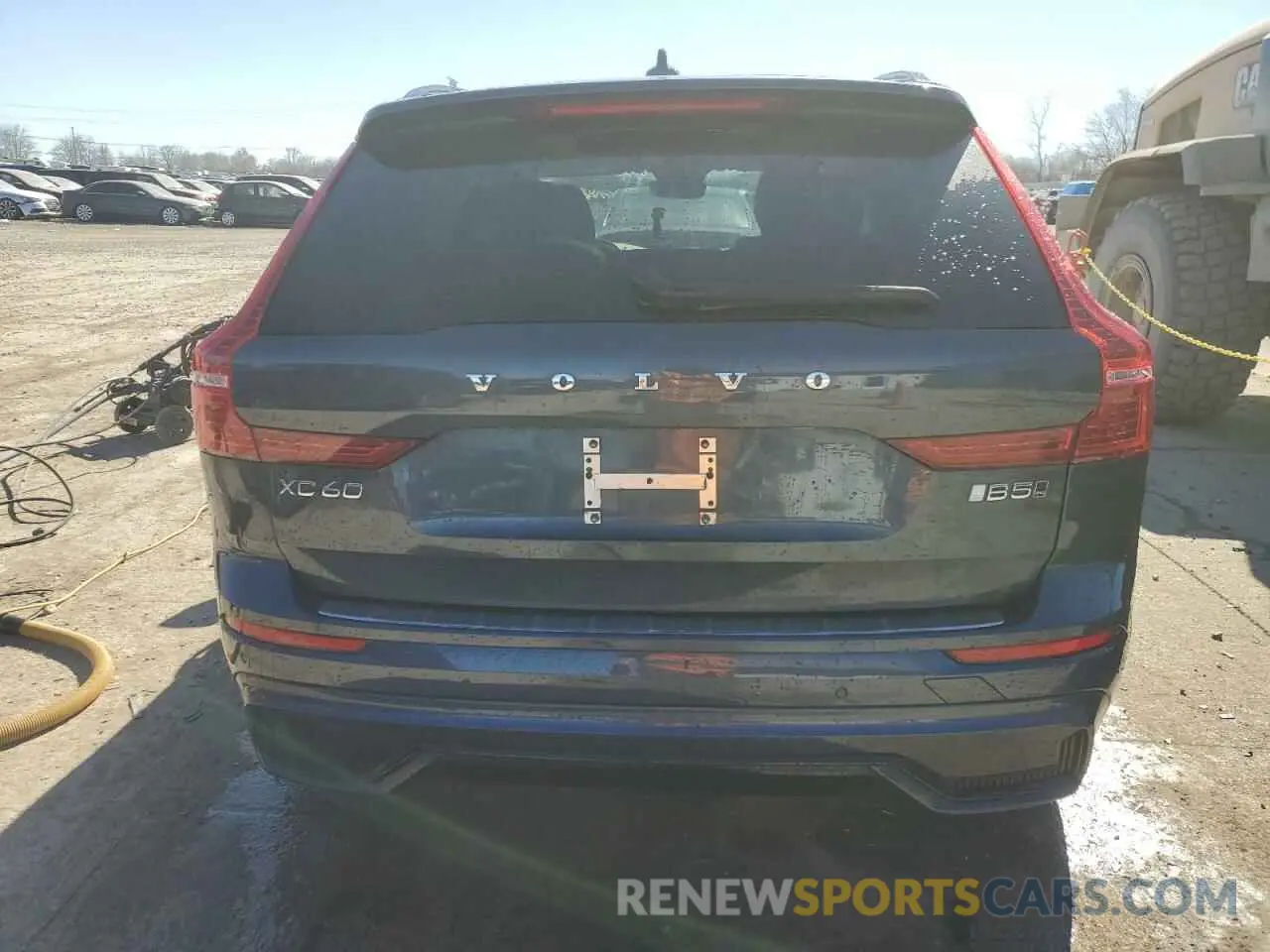 6 Photograph of a damaged car YV4L12RL1R1714128 VOLVO XC60 PLUS 2024