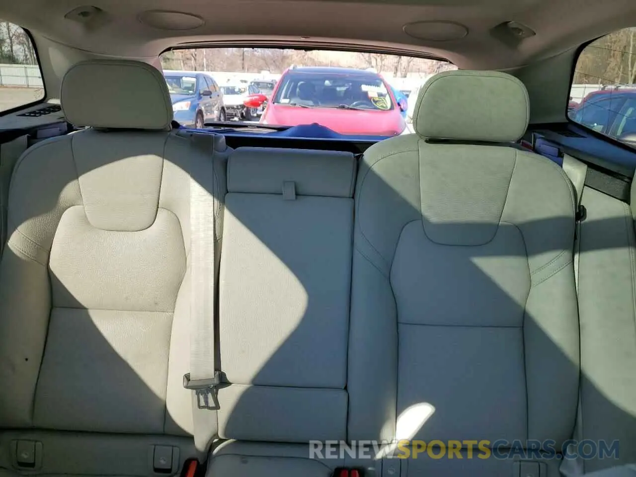 10 Photograph of a damaged car YV4L12RL1R1842594 VOLVO XC60 PLUS 2024