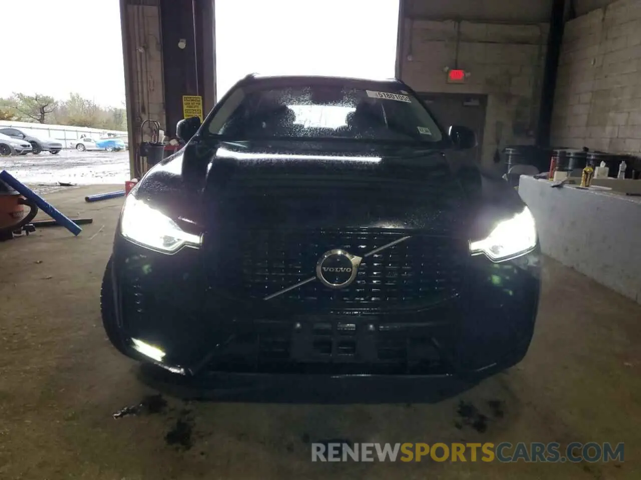 5 Photograph of a damaged car YV4L12RL2R1814156 VOLVO XC60 PLUS 2024