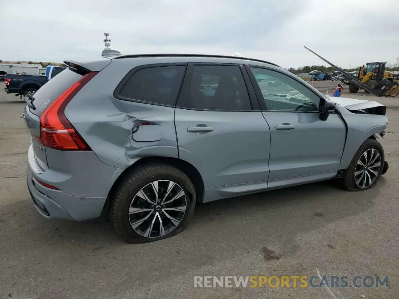 3 Photograph of a damaged car YV4L12RL3R1710498 VOLVO XC60 PLUS 2024