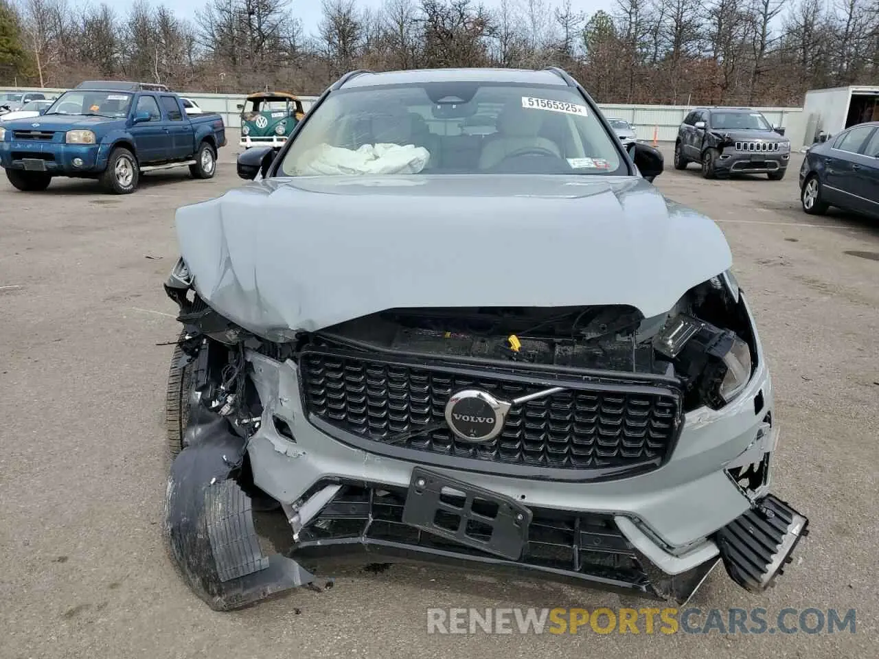 5 Photograph of a damaged car YV4L12RL3R1710498 VOLVO XC60 PLUS 2024