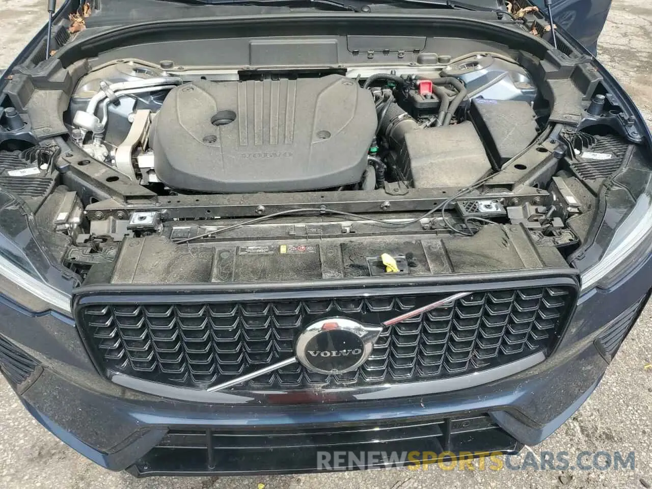 11 Photograph of a damaged car YV4L12RL3R1739158 VOLVO XC60 PLUS 2024