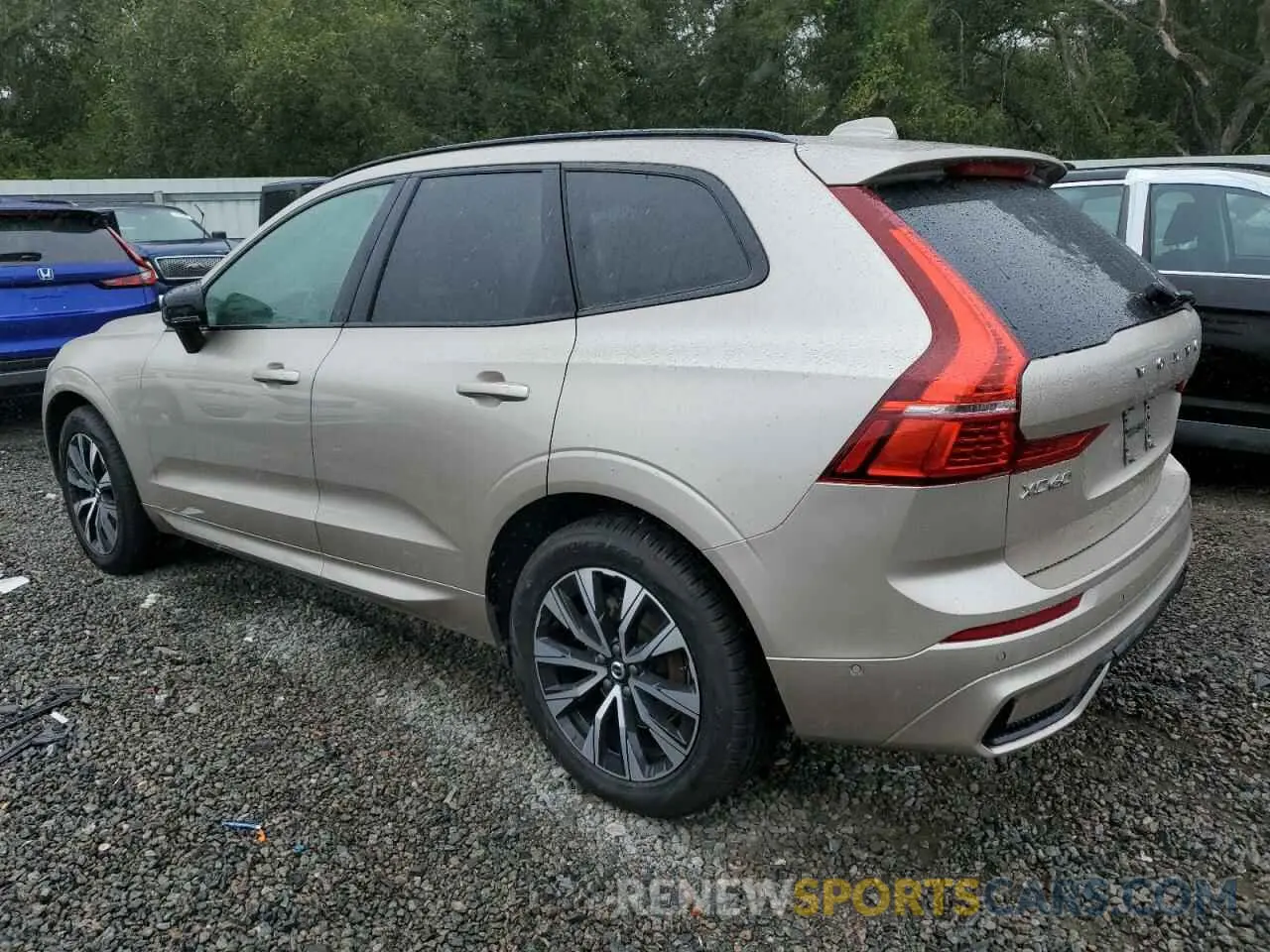 2 Photograph of a damaged car YV4L12RL5R1799930 VOLVO XC60 PLUS 2024