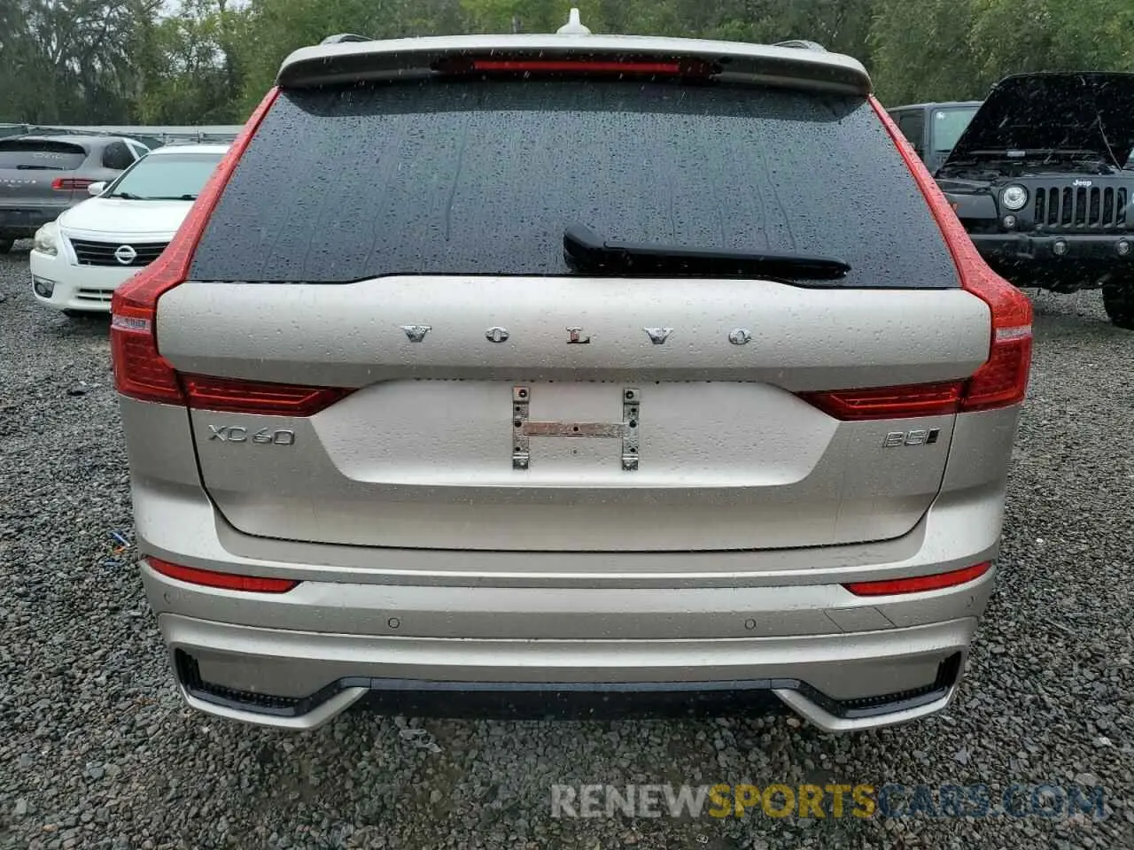 6 Photograph of a damaged car YV4L12RL5R1799930 VOLVO XC60 PLUS 2024