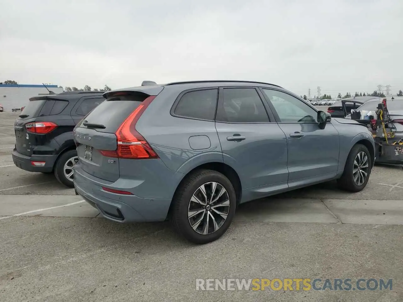 3 Photograph of a damaged car YV4L12RL8R1835609 VOLVO XC60 PLUS 2024