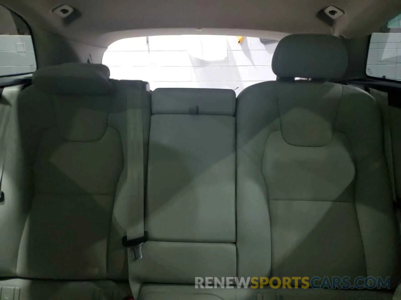 10 Photograph of a damaged car YV4L12RL8R1840793 VOLVO XC60 PLUS 2024