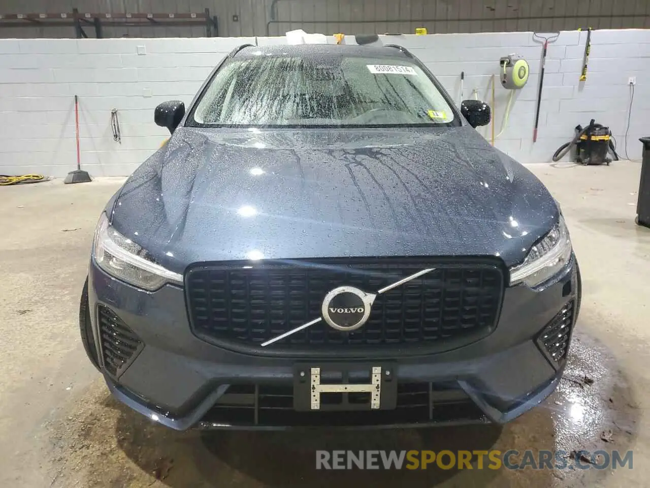 5 Photograph of a damaged car YV4L12RL8R1840793 VOLVO XC60 PLUS 2024