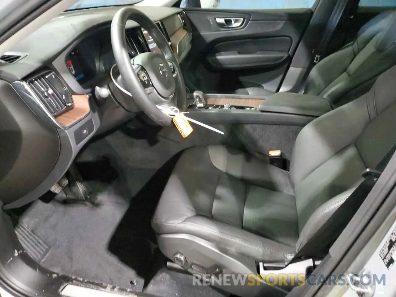 7 Photograph of a damaged car YV4L12RLXR1889557 VOLVO XC60 PLUS 2024