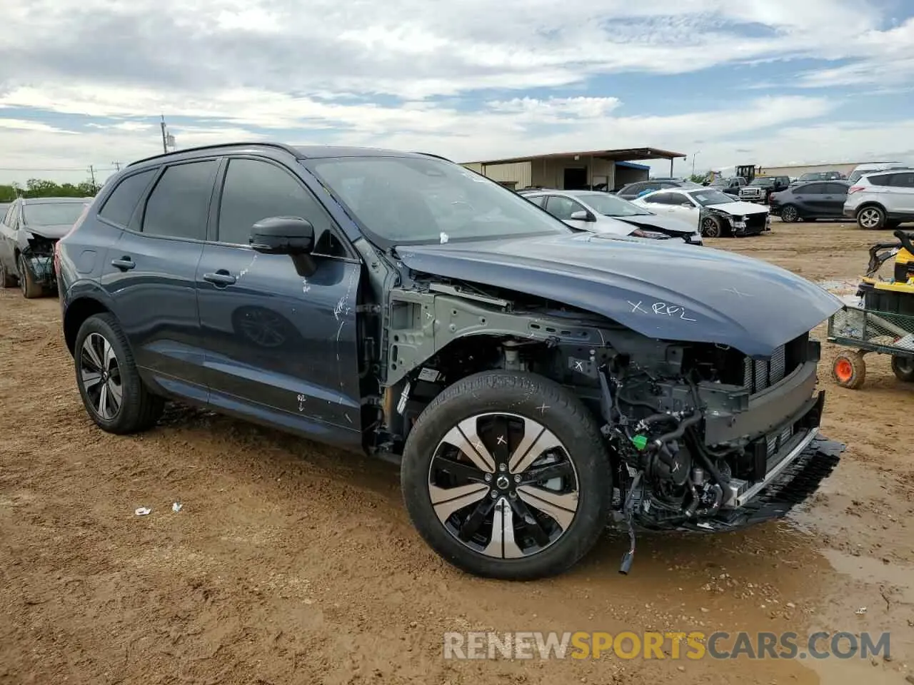 4 Photograph of a damaged car YV4H60RC9S1000975 VOLVO XC60 PLUS 2025