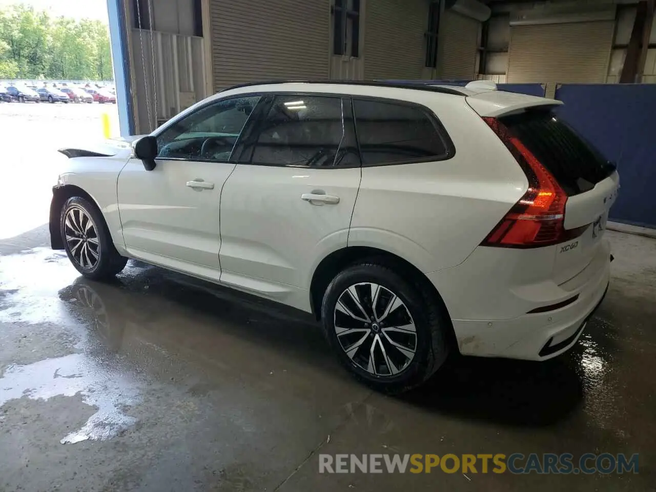 2 Photograph of a damaged car YV4M12RC5S1118742 VOLVO XC60 PLUS 2025