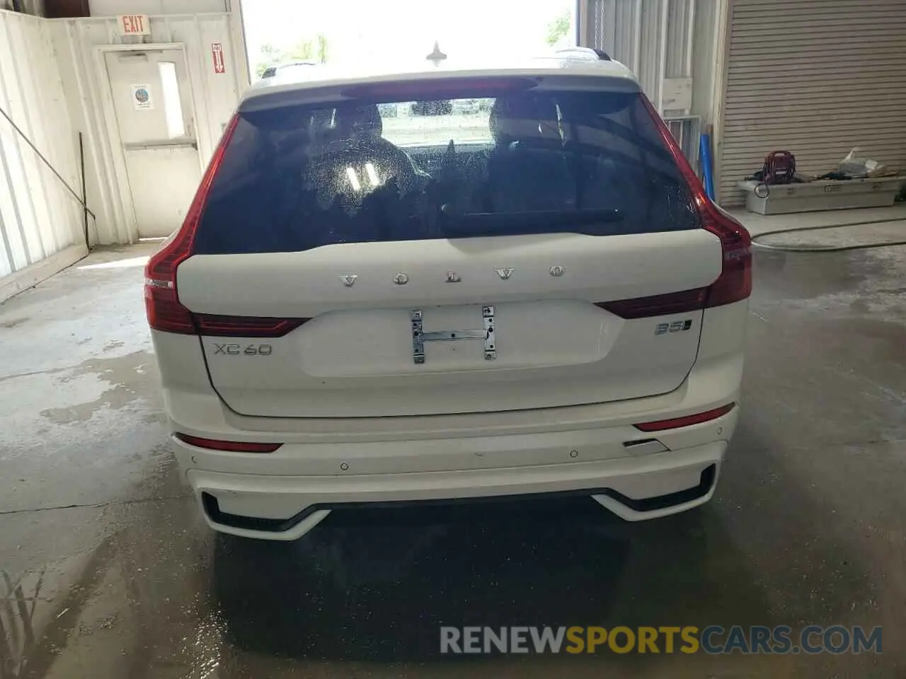 6 Photograph of a damaged car YV4M12RC5S1118742 VOLVO XC60 PLUS 2025
