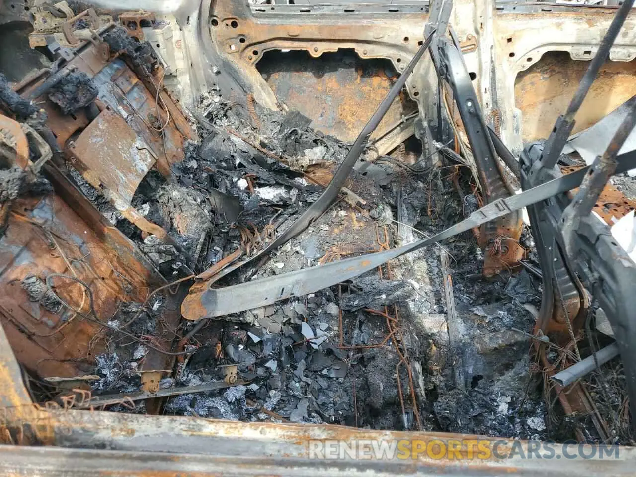10 Photograph of a damaged car YV4M12RC7S1104616 VOLVO XC60 PLUS 2025