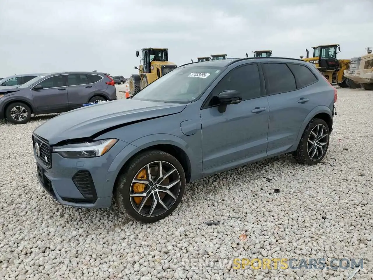 1 Photograph of a damaged car YV4H60DP4R1777293 VOLVO XC60 POLES 2024