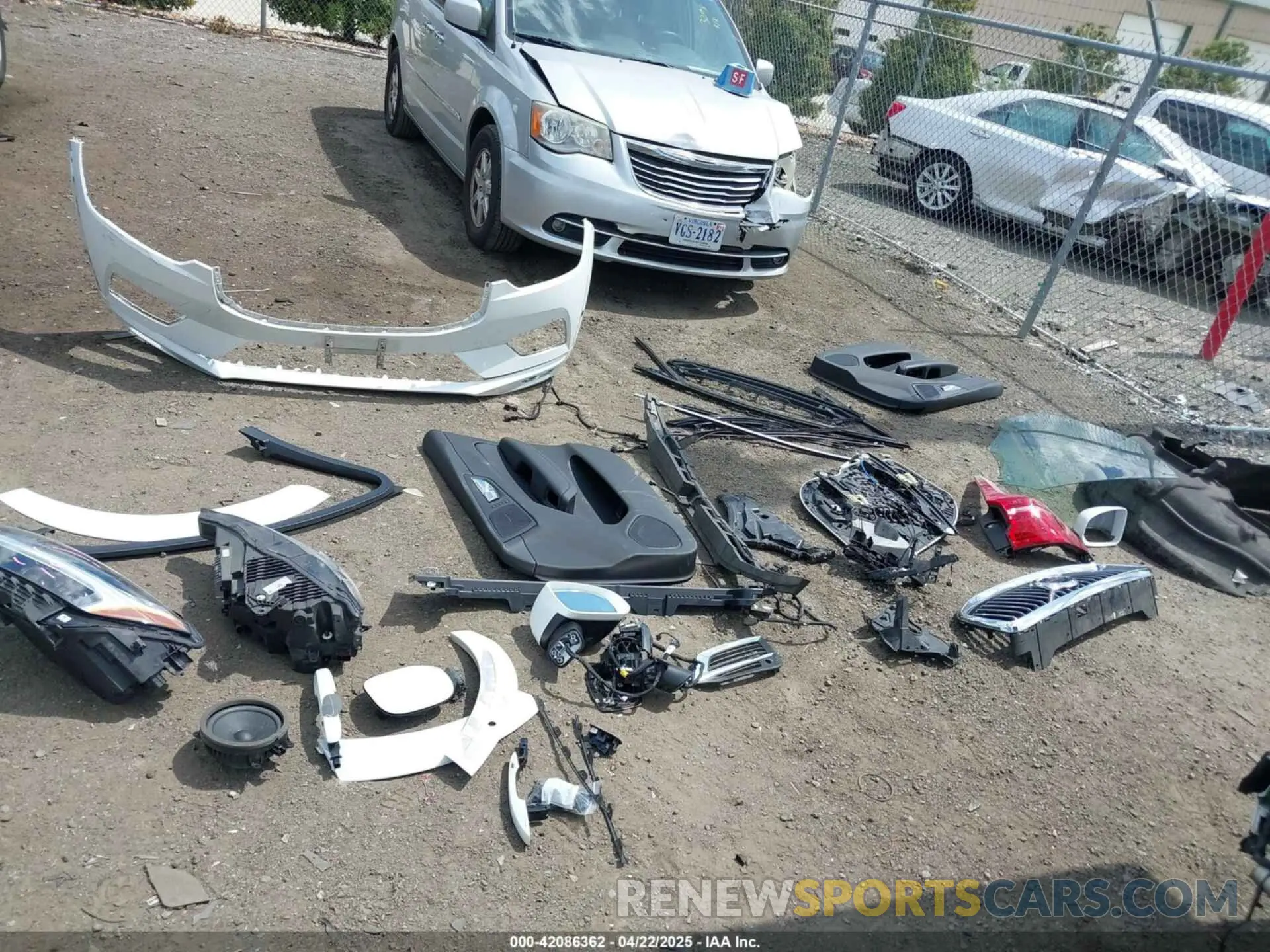 12 Photograph of a damaged car YV4BR0DL5M1782490 VOLVO XC60 RECHARGE PLUG-IN HYBRID 2021