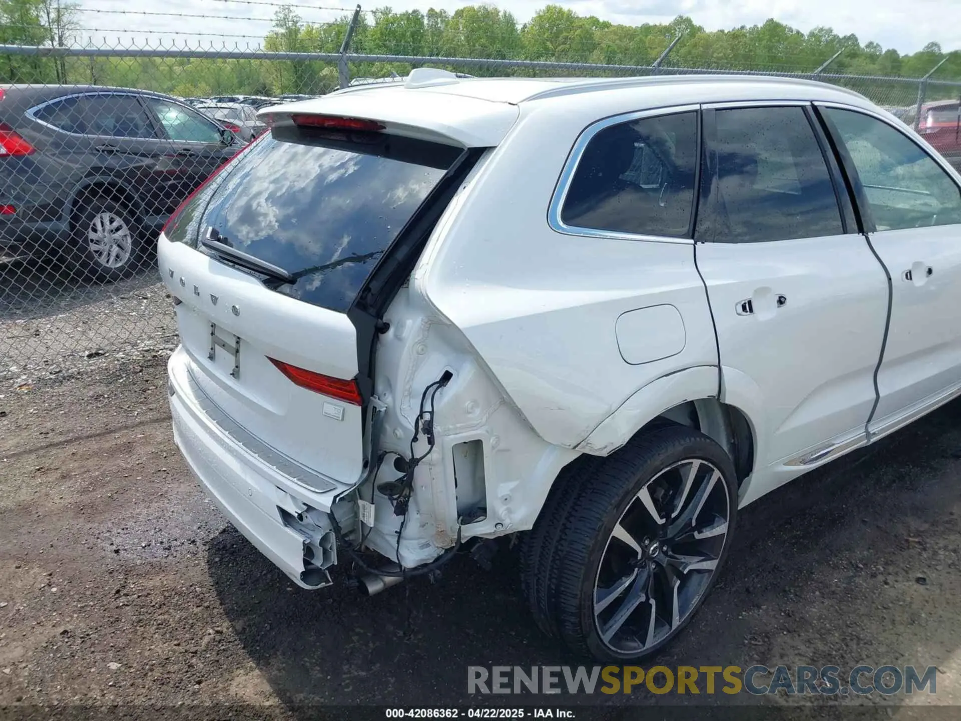 20 Photograph of a damaged car YV4BR0DL5M1782490 VOLVO XC60 RECHARGE PLUG-IN HYBRID 2021