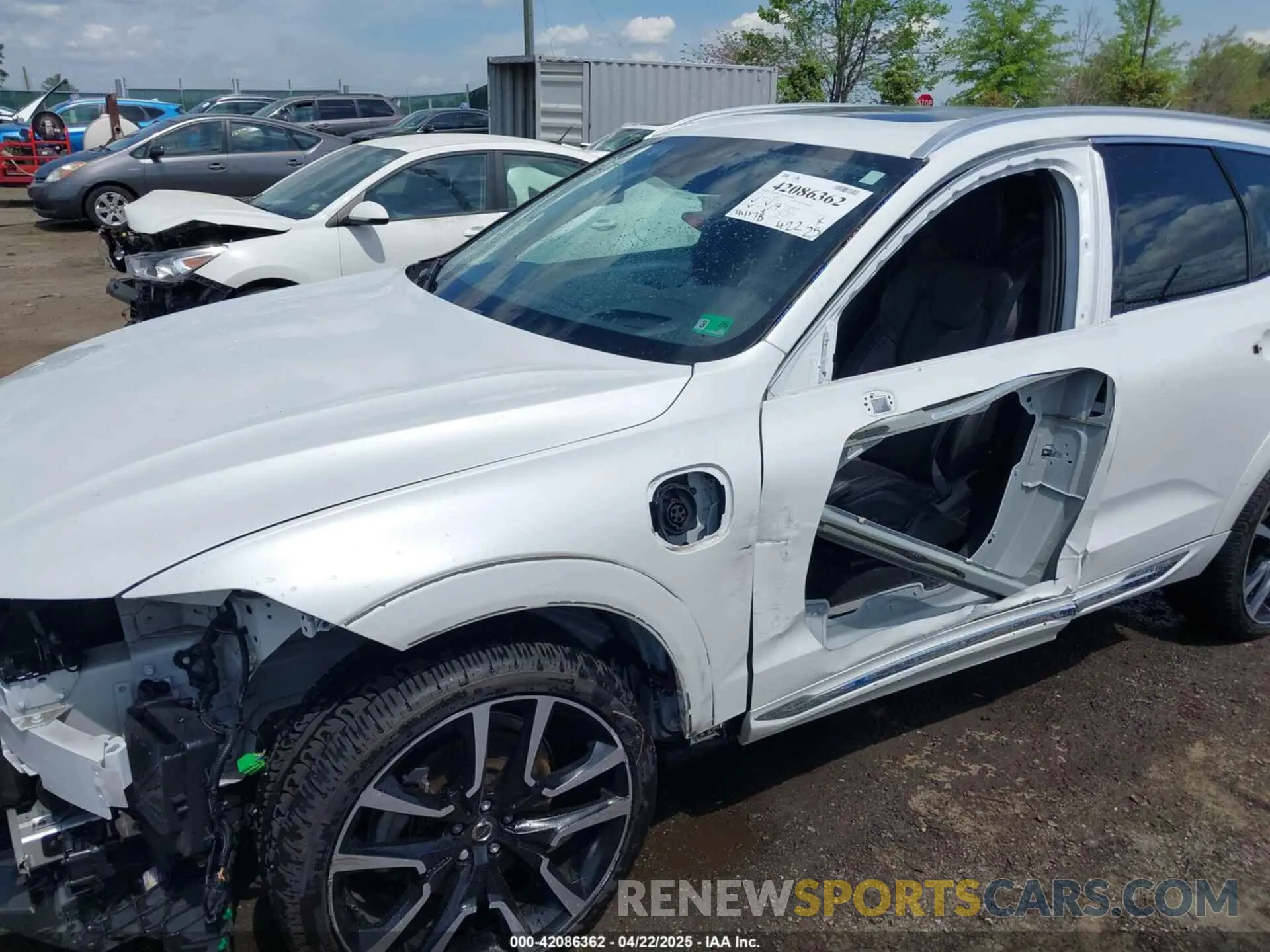 6 Photograph of a damaged car YV4BR0DL5M1782490 VOLVO XC60 RECHARGE PLUG-IN HYBRID 2021