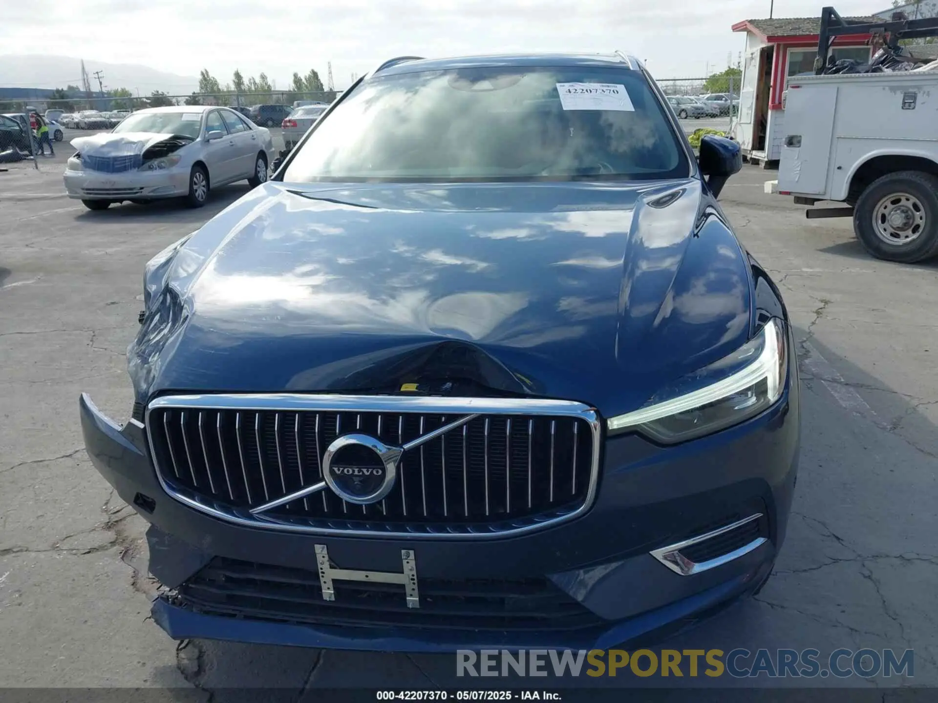 12 Photograph of a damaged car YV4BR0DL5M1820896 VOLVO XC60 RECHARGE PLUG-IN HYBRID 2021