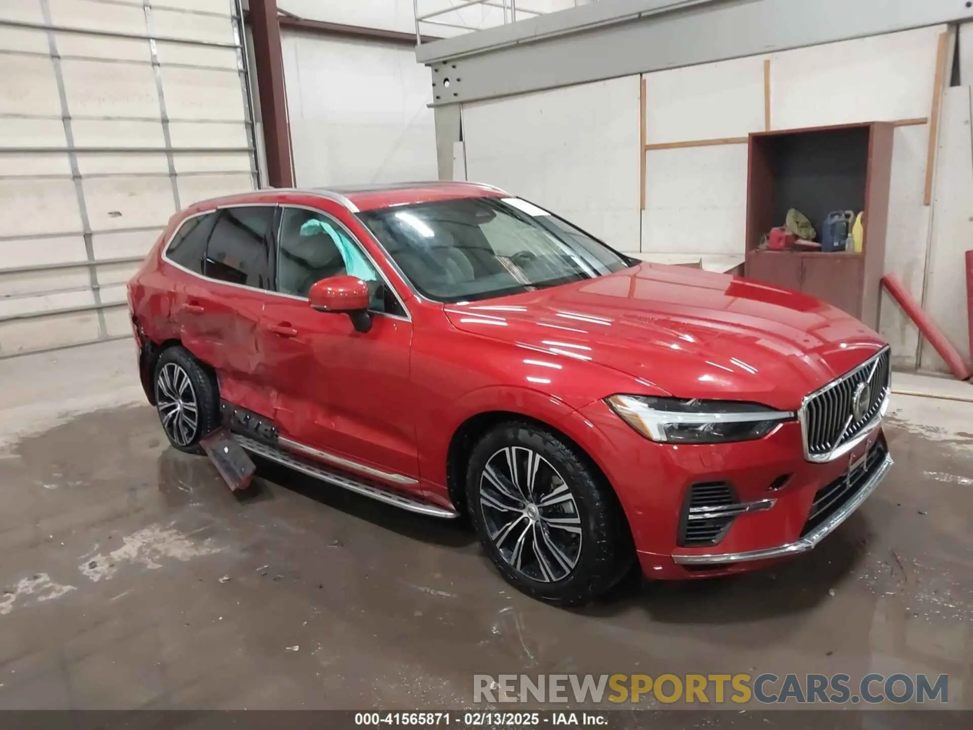 1 Photograph of a damaged car YV4BR0DL2N1955142 VOLVO XC60 RECHARGE PLUG-IN HYBRID 2022