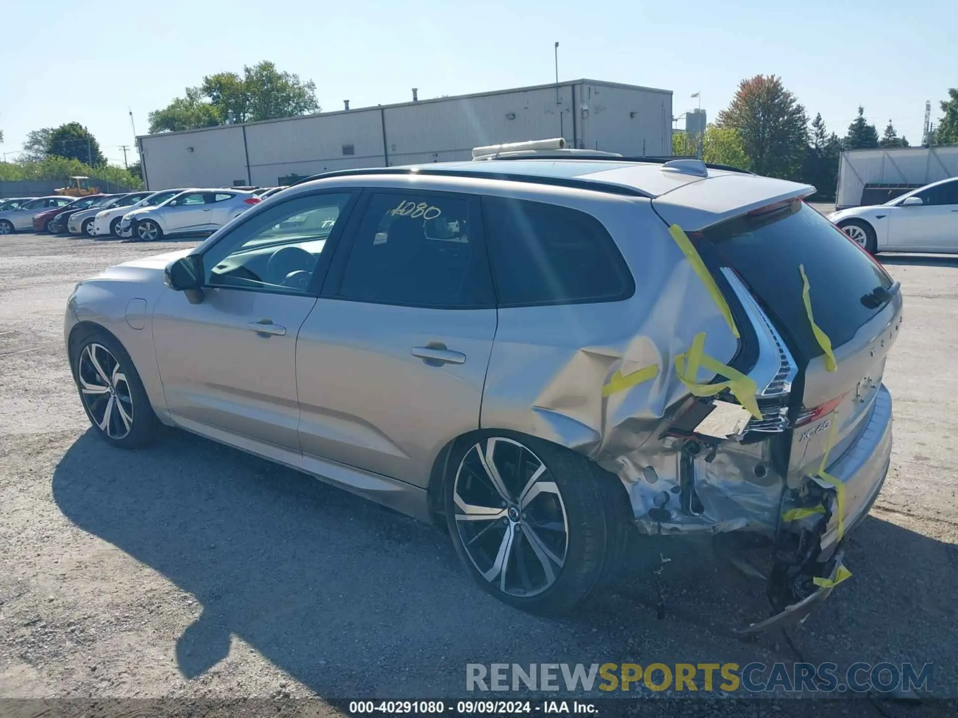 3 Photograph of a damaged car YV4H60DX2P1356847 VOLVO XC60 RECHARGE PLUG-IN HYBRID 2023