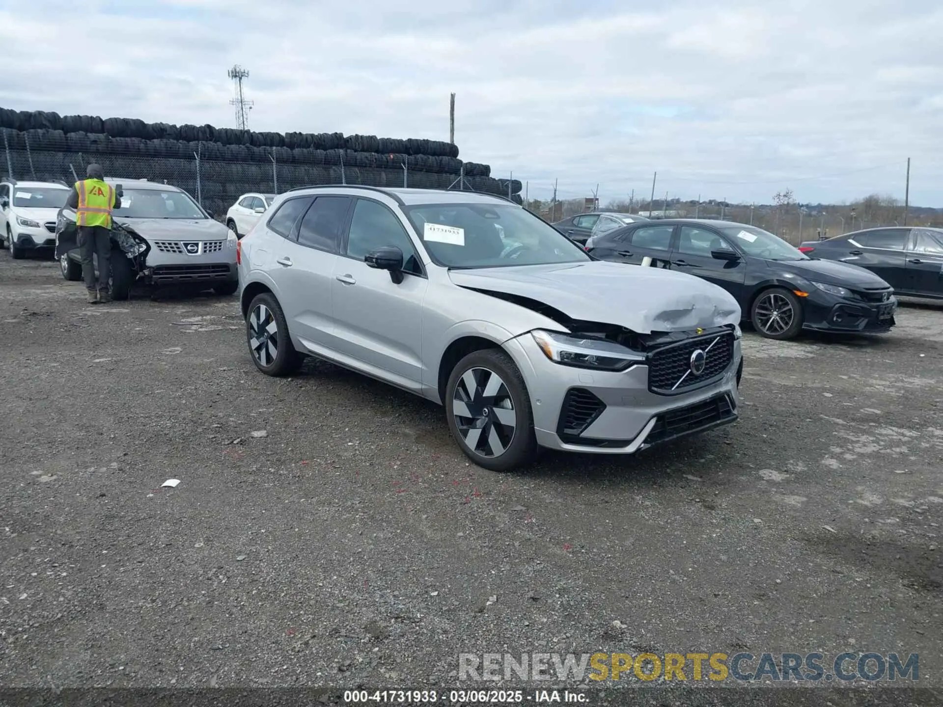1 Photograph of a damaged car YV4H60DL1R1763252 VOLVO XC60 RECHARGE PLUG-IN HYBRID 2024