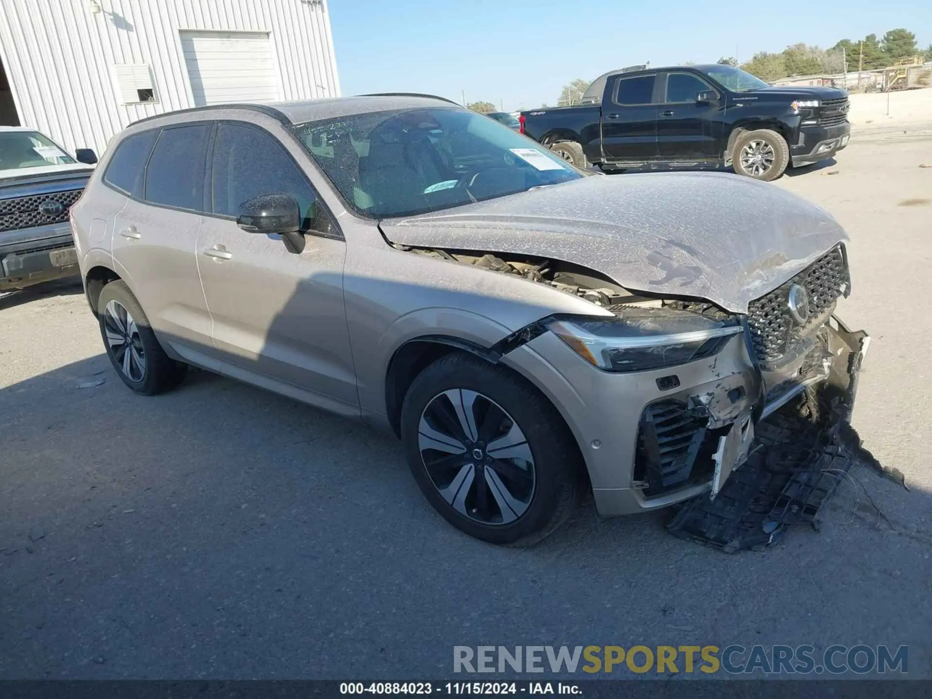 1 Photograph of a damaged car YV4H60DL1R1872052 VOLVO XC60 RECHARGE PLUG-IN HYBRID 2024