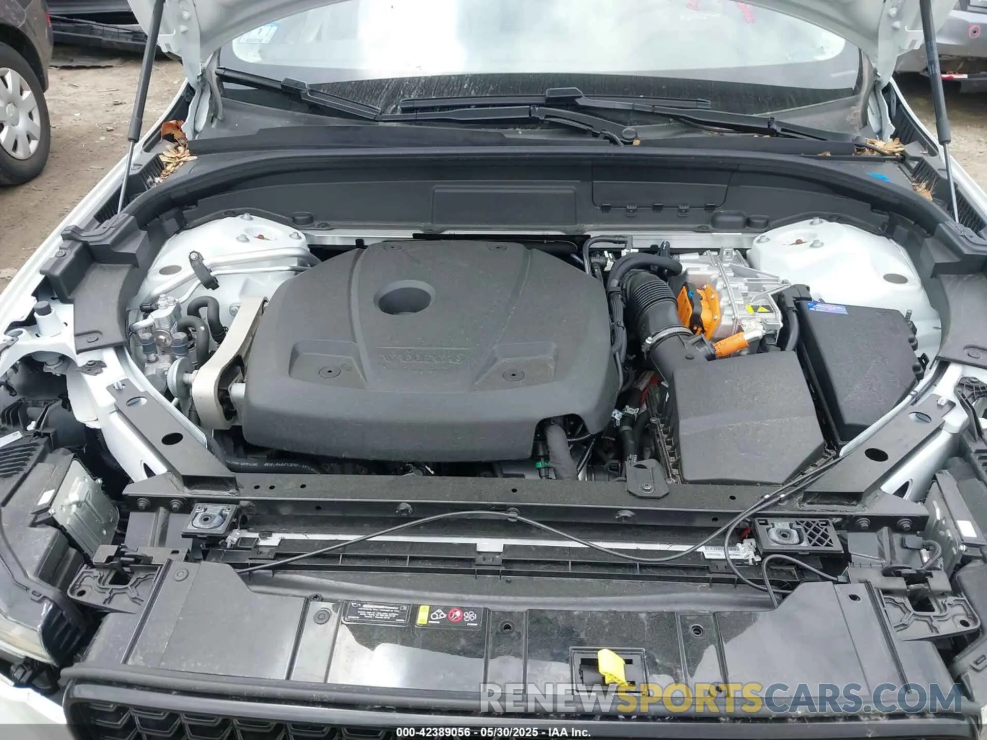 10 Photograph of a damaged car YV4H60DL3R1821975 VOLVO XC60 RECHARGE PLUG-IN HYBRID 2024