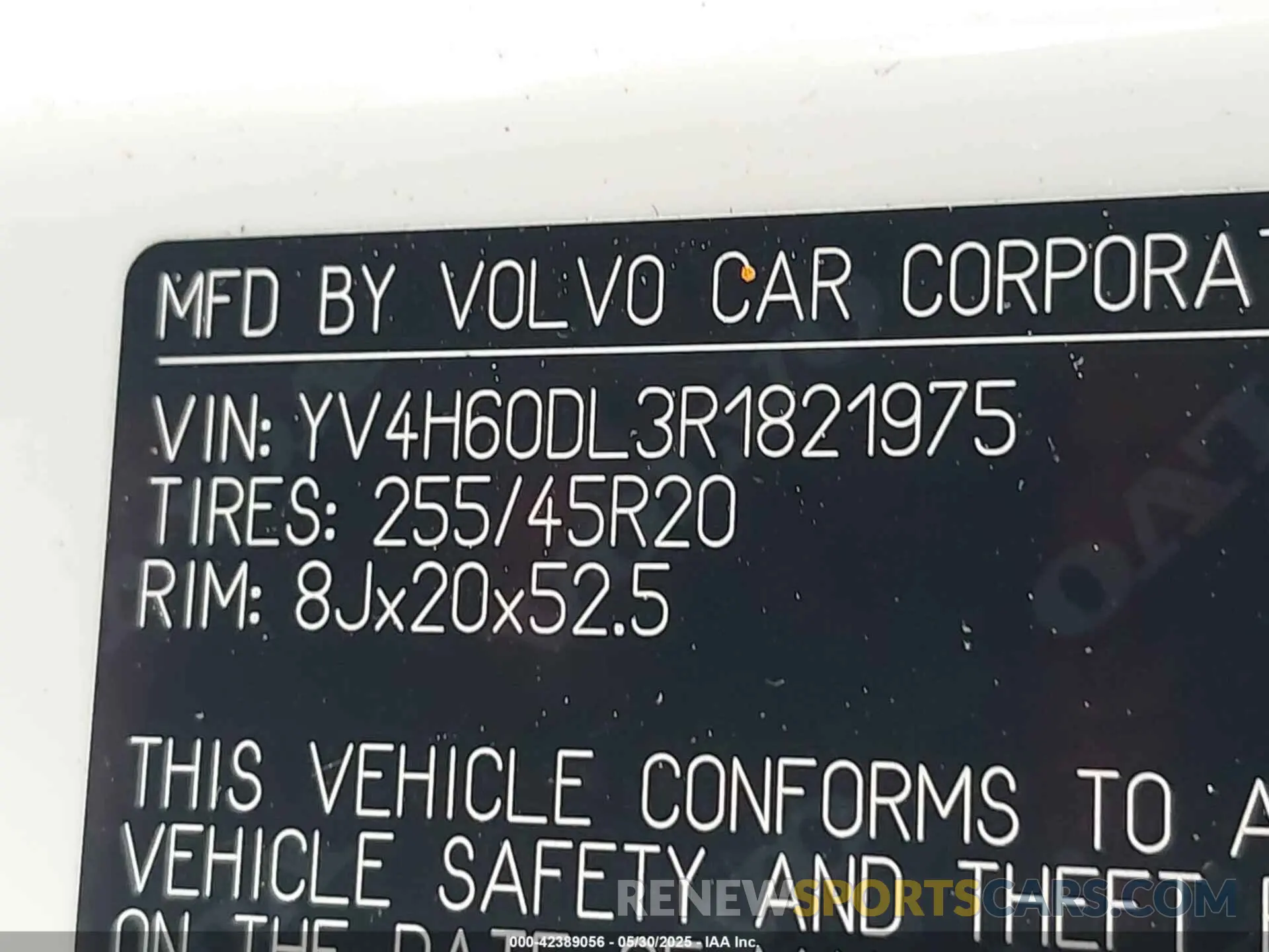 9 Photograph of a damaged car YV4H60DL3R1821975 VOLVO XC60 RECHARGE PLUG-IN HYBRID 2024