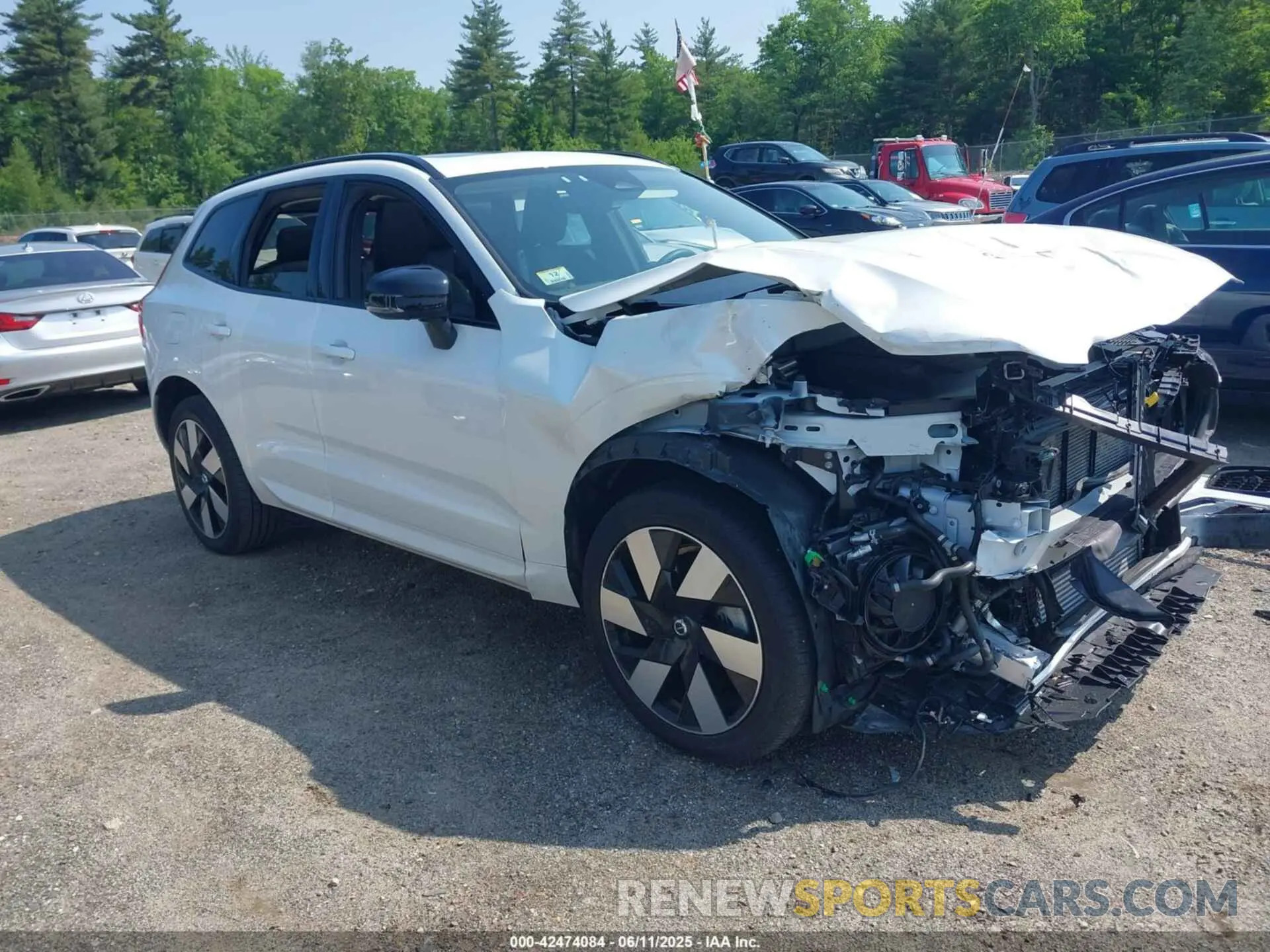 1 Photograph of a damaged car YV4H60DL6R1755096 VOLVO XC60 RECHARGE PLUG-IN HYBRID 2024