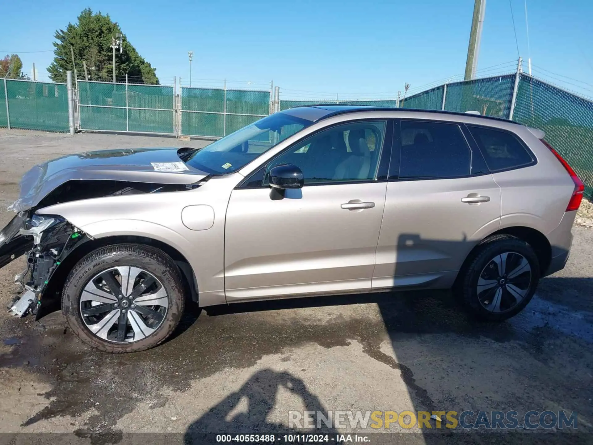 14 Photograph of a damaged car YV4H60DL6R1866411 VOLVO XC60 RECHARGE PLUG-IN HYBRID 2024