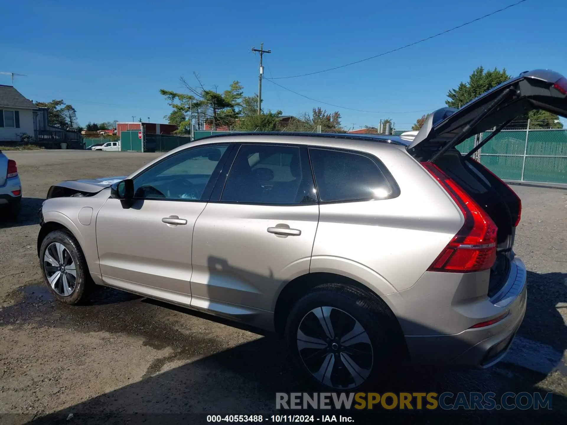 3 Photograph of a damaged car YV4H60DL6R1866411 VOLVO XC60 RECHARGE PLUG-IN HYBRID 2024
